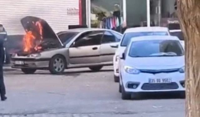 Şanlıurfa’da seyir halindeki araçta yangın paniği
