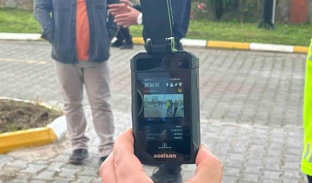 Sinop’ta trafik polislerine yaka kamerası dağıtıldı