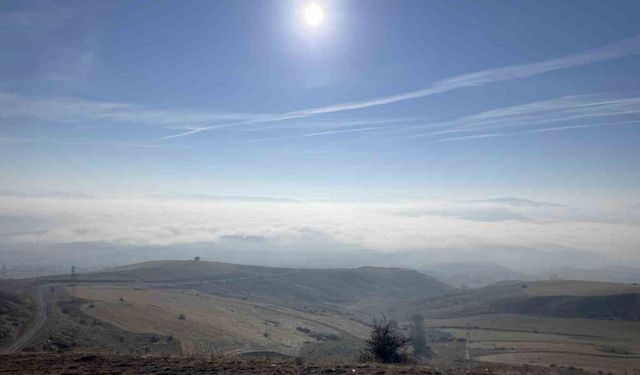 Sis adeta kenti yuttu, doğa olayı izleyenleri mest etti