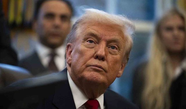 Trump: "Demokratlar, Epstein aldatmacasını tekrar gündeme getirmeye çalışıyorlar"