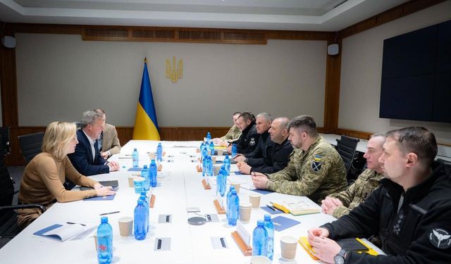 Ukrayna: "Tüm ortaklarımızın tekliflerini inceliyoruz ve Ukrayna’nın tutumuna karşı aynı doğru tutumu bekliyoruz"