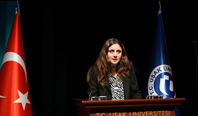 Uşak Üniversitesi’nde Kültür ve Turizm buluşması: Öğrenciler uzmanlarla bir araya geldi