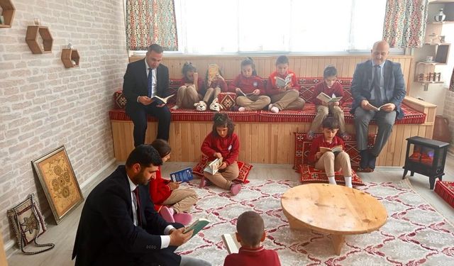 Yeni yapılan kültür odasında kitap okuma etkinliği gerçekleştirildi