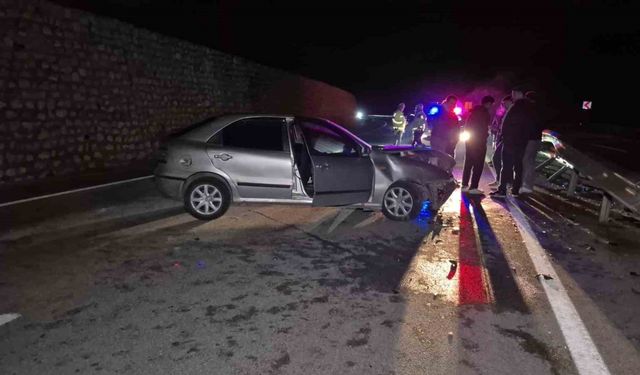 Yola çıkan yaban hayvanı kazaya neden oldu: 4 yaralı