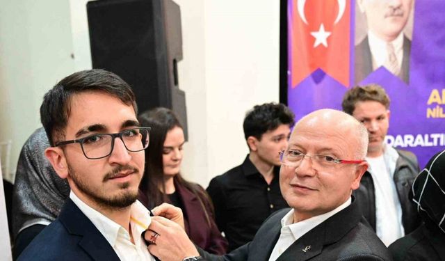 AK Parti Bursa ailesi büyümeye devam ediyor