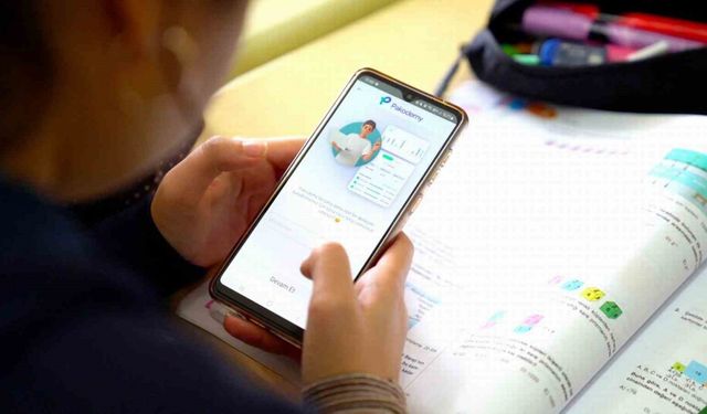 Aliağa Belediyesi’nden üniversiteye hazırlanan gençlere büyük destek