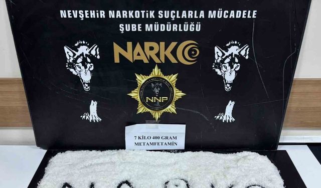 Aracın stepnesinde 7 kilo uyuşturucu çıktı