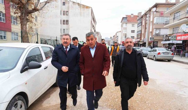ASKİ ve Gölbaşı Belediyesi’nden Cemal Gürsel Caddesi’nde altyapı seferberliği