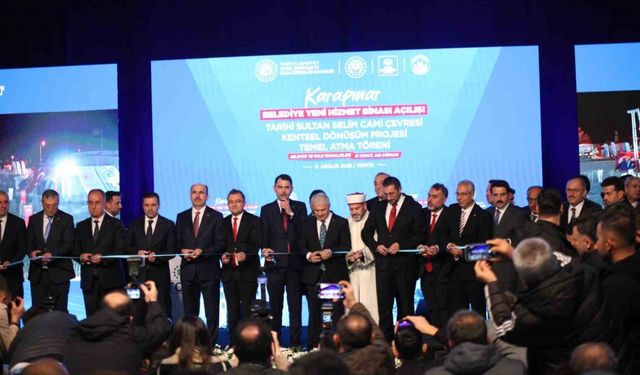 Bakan Kurum: "350 bin yuvamızın anahtarlarını teslim ettik, 453 bin konutumuzu da yıl sonuna kadar tamamlayacağız"