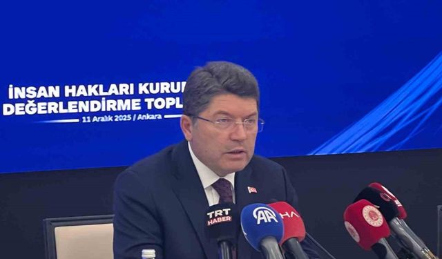 Bakan Tunç: "Hedefimiz, anayasa borcumuzu milletimize ödemektir"