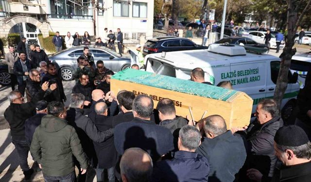 Bakan Yardımcısı Aktaş’ın annesi son yolculuğuna uğurlandı