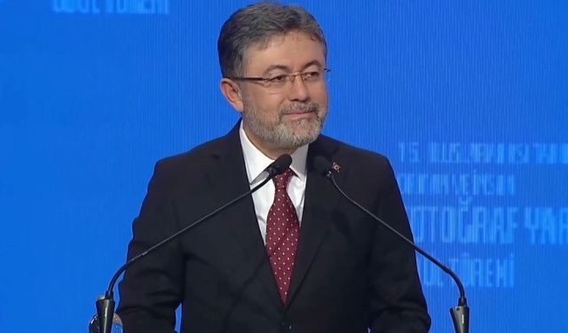 Bakan Yumaklı: "Mesele sadece hayatımızı daha iyi idame ettirmek değil, gelecek kuşaklara daha iyi bir dünya bırakma meselesi"