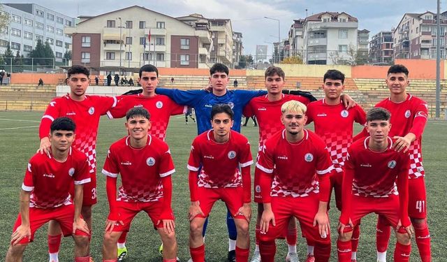 Başiskele Belediyespor ve Körfez Gençlerbirliği berabere kaldı