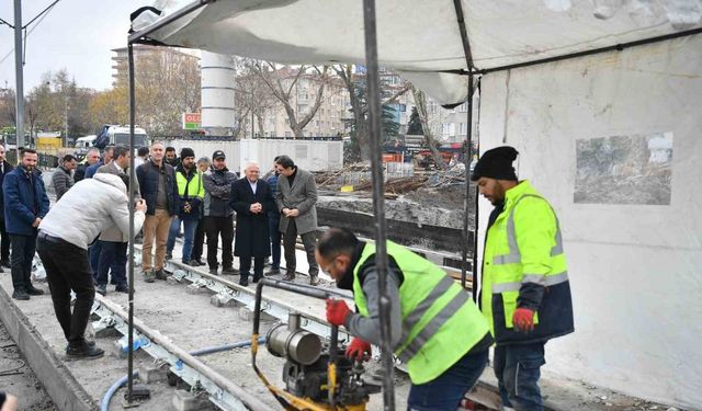 Başkan Büyükkılıç: "Osman Kavuncu - DSİ Kavşağı’nda tramvay hattı hizmete giriyor"