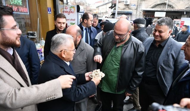 Başkan Büyükkılıç’tan Camikebir’de Gönül Belediyeciliği Buluşması