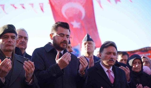 Başkan Okandan 17 Aralık Şehitlerini dualarla andı