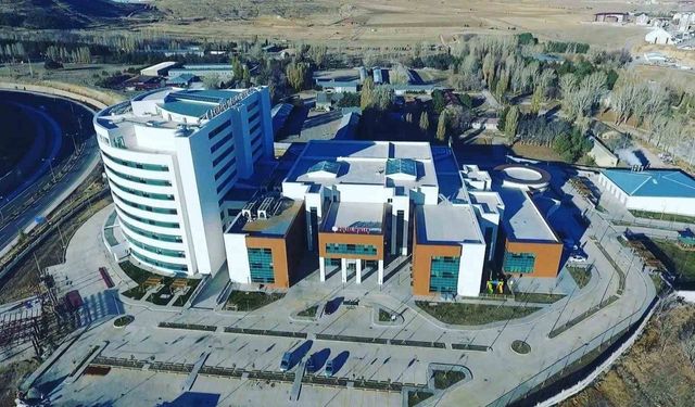 Bayburt Devlet Hastanesine Kasım ayında 42 bin 558 hasta  başvurdu