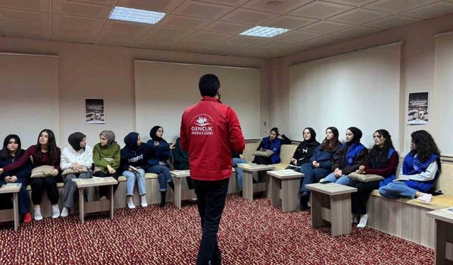 Bayburt’ta gençler bağımlılığa karşı bilgilendirildi