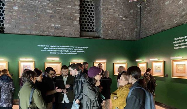 Beyoğlu’nda "Rumeli’de Kaybolan Osmanlı İzleri" minyatür sergisi sanatseverlerle buluştu