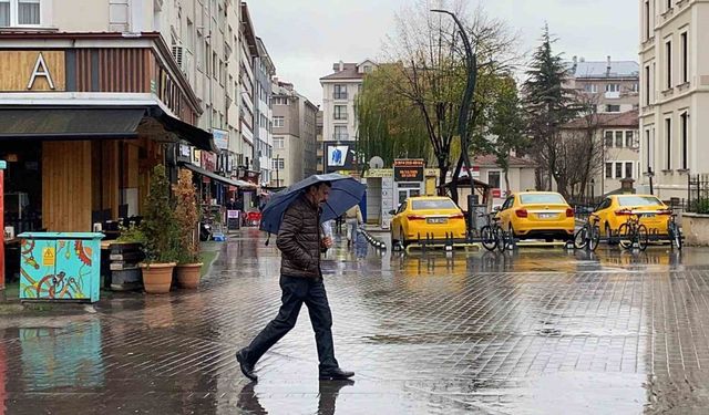 Bolu’da sağanak vatandaşlara zor anlar yaşattı