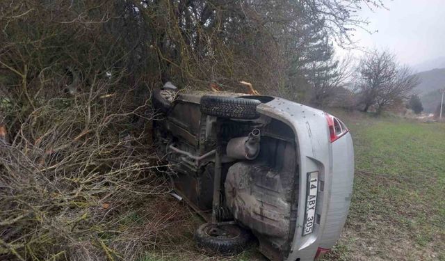 Bolu’da takla atan otomobil metrelerce sürüklendi