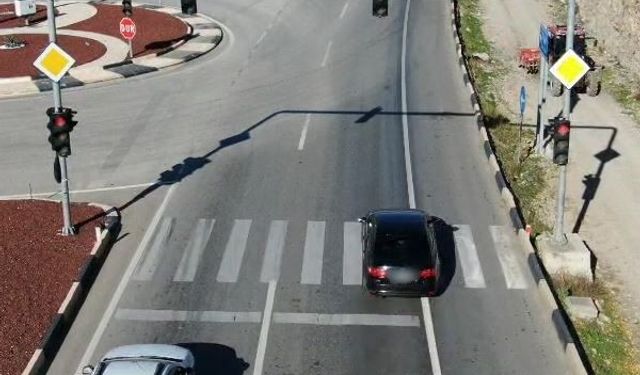 Burdur’da polisten trafik denetimi