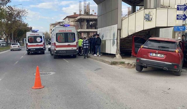 Bursa’da kavşakta feci kaza: 5 yaralı