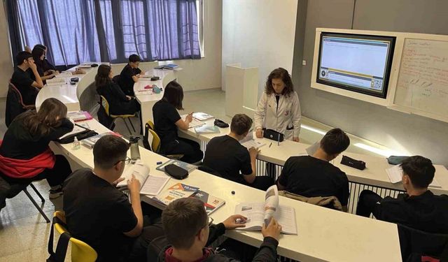 Bursluluk sınavların, öğrencileri LGS ve üniversite sınavı stresini azaltıyor