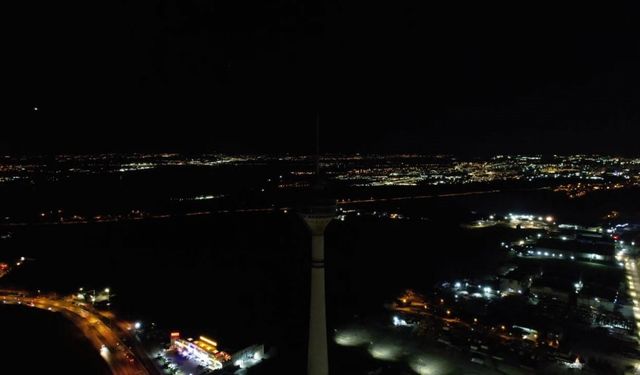 Büyükçekmece Televizyon Kulesi hava trafiği için tehlike saçıyor