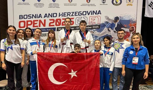 Büyükşehir Taekwondocuları Saraybosna’da Türkiye’yi gururlandırdı