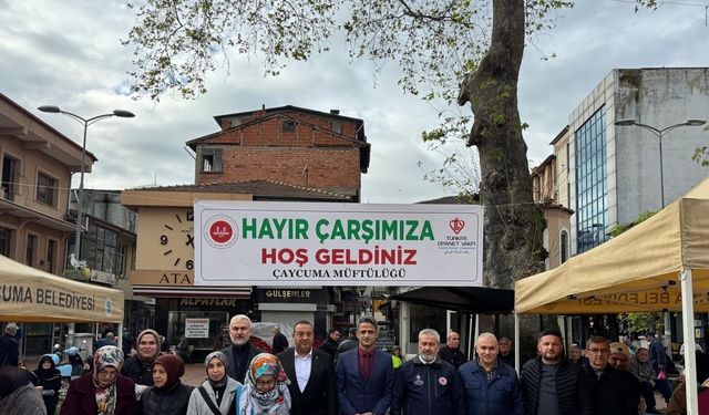 Çaycuma’da "Gazze Yararına Hayır Çarşısı" kuruldu