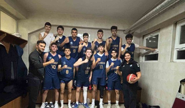 Çayırova Belediyesi U18 Basketbol Takımı grubunu namağlup lider tamamladı