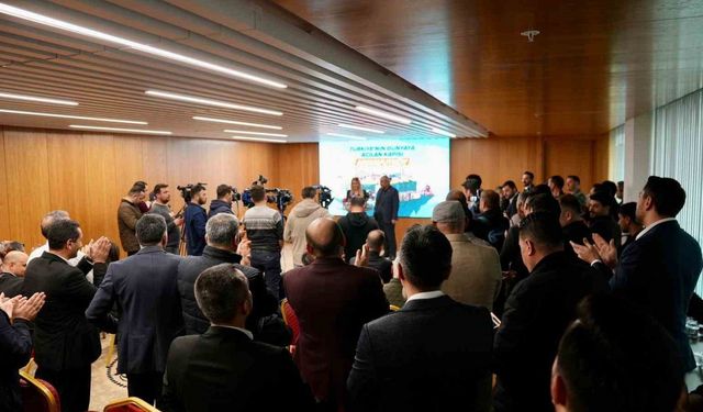 CHP Arnavutköy’de istifa depremi: 2 meclis üyesi ve 100 partili CHP’den istifa etti