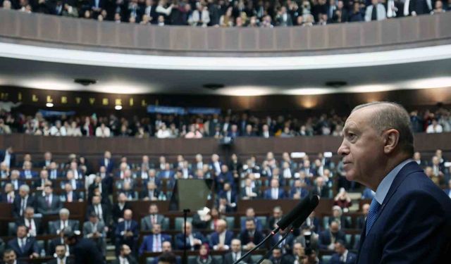 Cumhurbaşkanı Erdoğan:" KIZILELMA adını verdiğimiz insansız savaş uçağımız, MURAD isimli radarımızla tespit edilen bir savaş uçağını, GÖKDOĞAN isimli füzemizle havadan havaya tam isabetle vurmayı başardı."