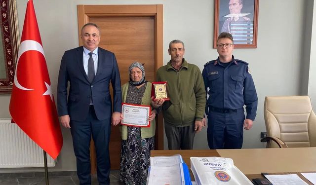 Denizli’de 3 kadın gayrimenkulünü jandarmaya bağışladı