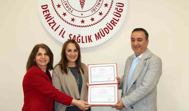 Denizli’de bebek dostu hastanelere teşekkür belgeleri verildi