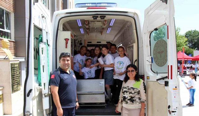 Denizli’de gelen 475 bin çağrıda 104 bin hastaya ambulans hizmeti verildi