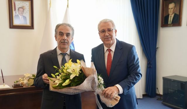 Ege Üniversitesinin yeni rektörü Prof. Dr. Musa Alcı göreve başladı