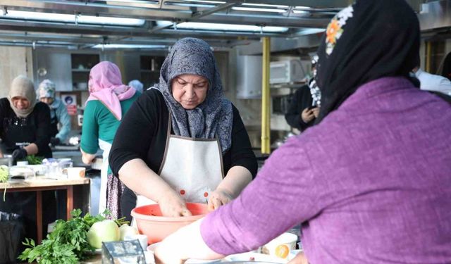 Elazığ mutfağı ulusal arenaya taşınıyor: 40 kadın geleneksel tariflerle yarıştı