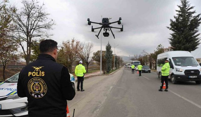 Elazığ’da kurallara uymayan sürücüler, dronla tespit edildi