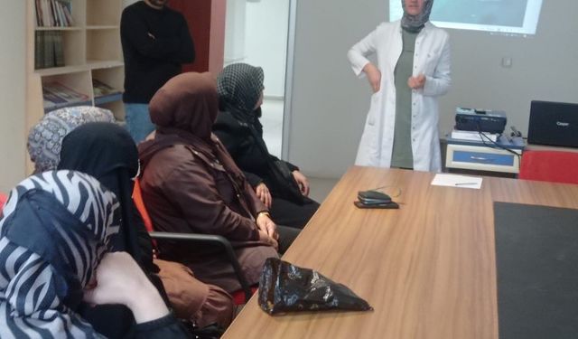 Elazığ’da vatandaşlara sağlık bilgilendirmesi