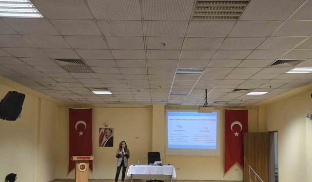 Emirdağ’da ‘Akran Zorbalığına Karşı Farkındalık Semineri’ ilgi gördü
