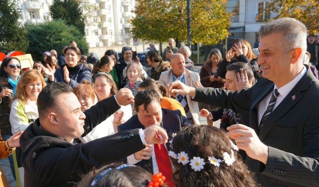 Engelliler günü mesajı: "Bir gün değil, her gün beraberiz"