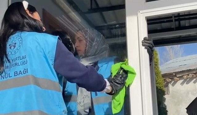 Erzincan’da yurt öğrencilerinden manevi dokunuş