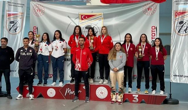 Erzurum ETÜ Atıcılık takımı Mersin’de birinci oldu