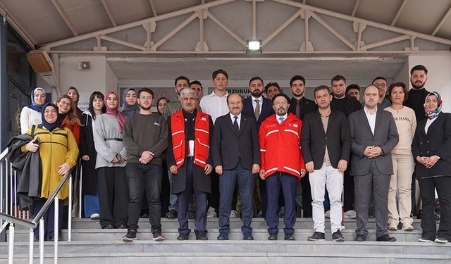 ETÜ’lü gençler ve özel gereksinimli çocuklar renkli etkinliklerle bir araya geldi