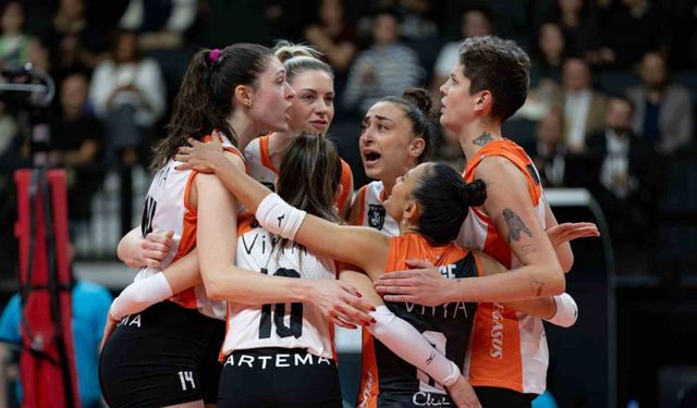 File derbisinde zafer Eczacıbaşı Dynavit’in