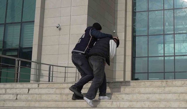 "Gasp" ve "şantaj" iddiasıyla mahkemeye sevk edilen 2 şüpheliye adli kontrol