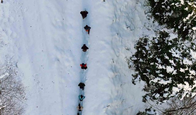 Gümüşhane’de şehrin gürültüsünden kaçanlar Torul’un zirvelerinde buluştu