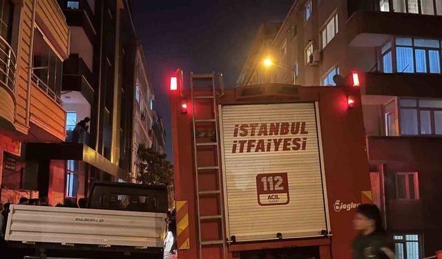 Güngören’de binadaki patlamada yaşlı çift yaralandı